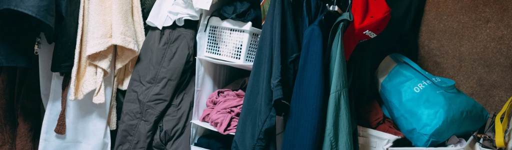 遺品整理されていない部屋
